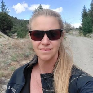 Meet your Posher, Kristen